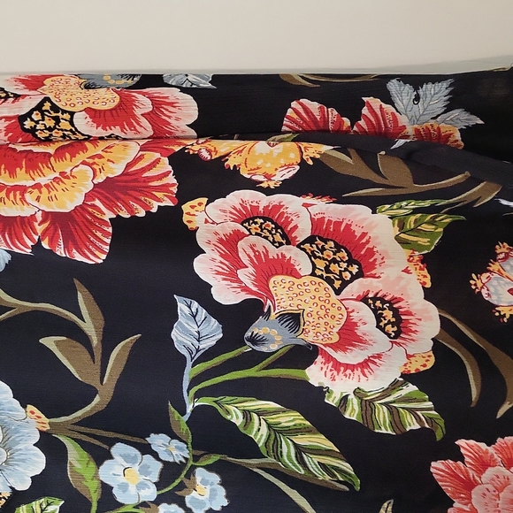 Loft Size Small Blouse - Picture 4 of 4